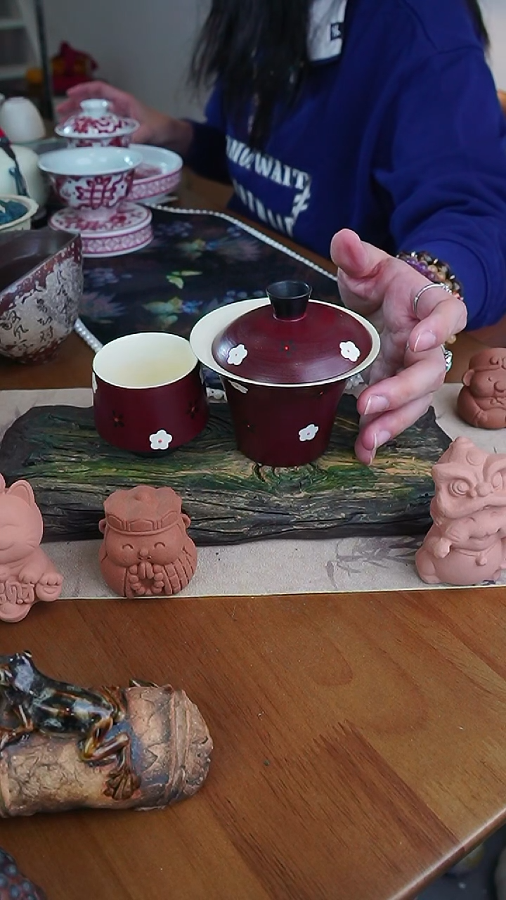 茶瓷物语山楂红盖碗