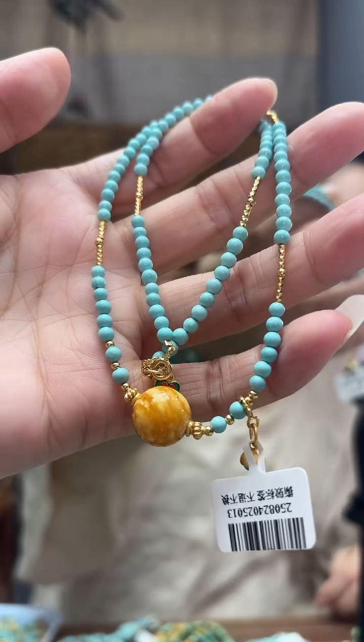 未镶嵌绿松石颈饰发一件设计款
