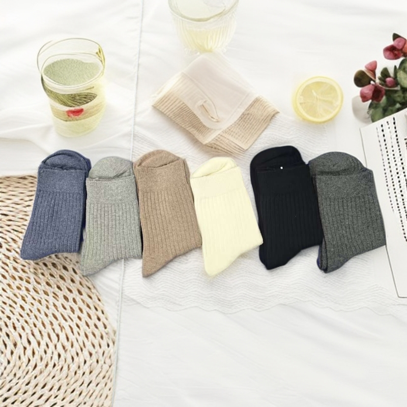 1166   五双纯色系简约百搭中筒袜