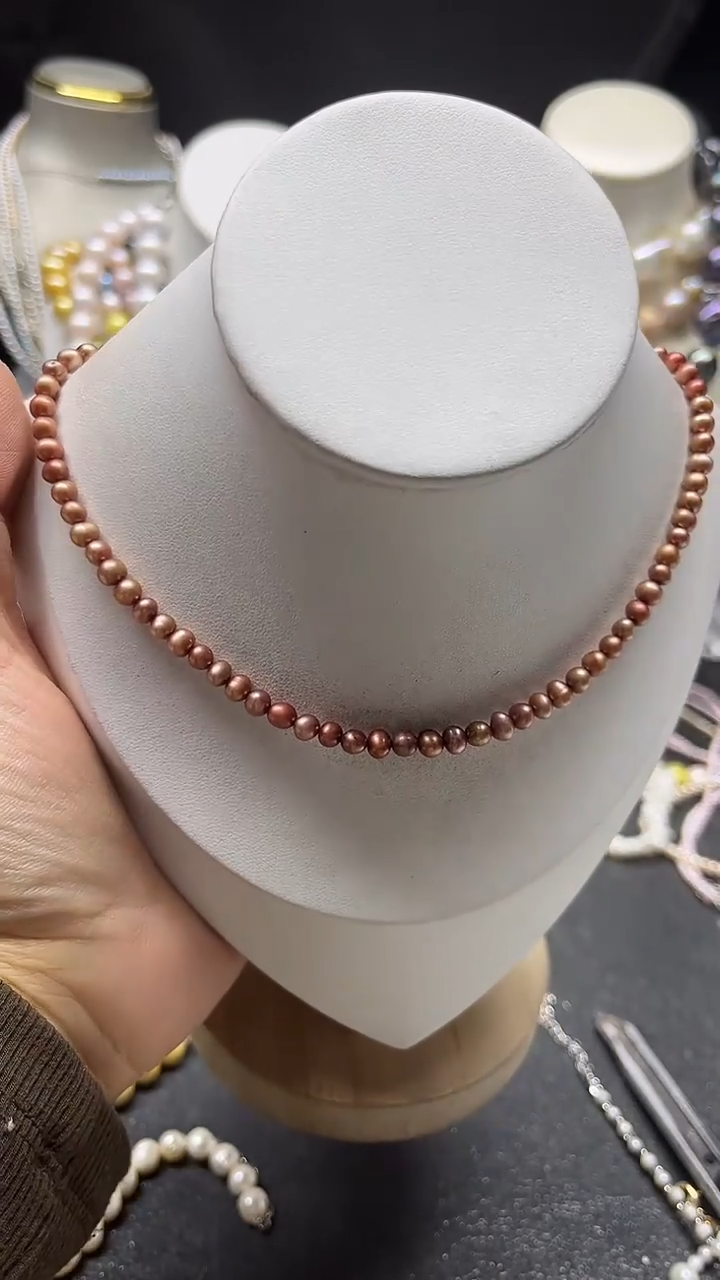 颈饰未镶嵌淡水珍珠多人