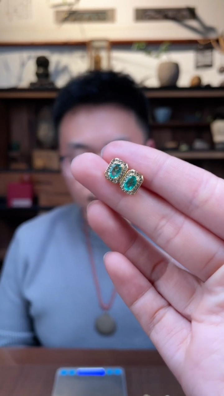 【闪购商品】祖母绿耳钉银S925镶嵌祖母绿耳钉*5CBGF