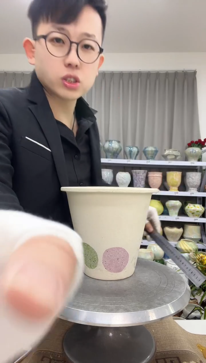 【12.30】花盆链接 高：17  口：17