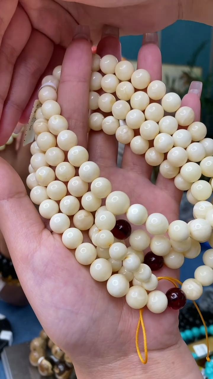 【闪购商品】琥珀裸石未镶嵌2/21-GM-#62