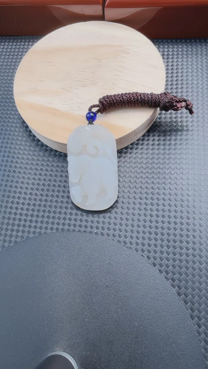 【闪购商品】和田玉吊坠(不含链)未镶嵌308生肖牛牌