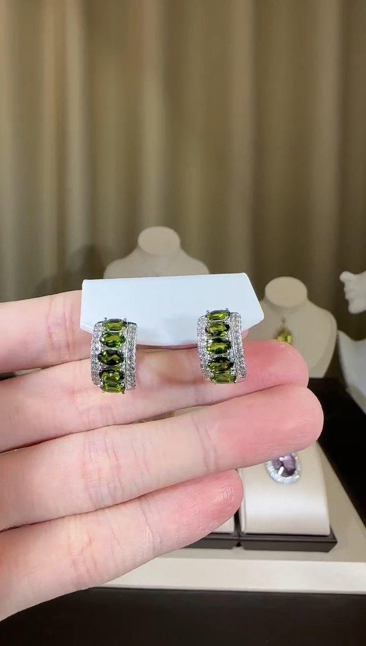 【闪购商品】透辉石耳扣银S925镶嵌设计款