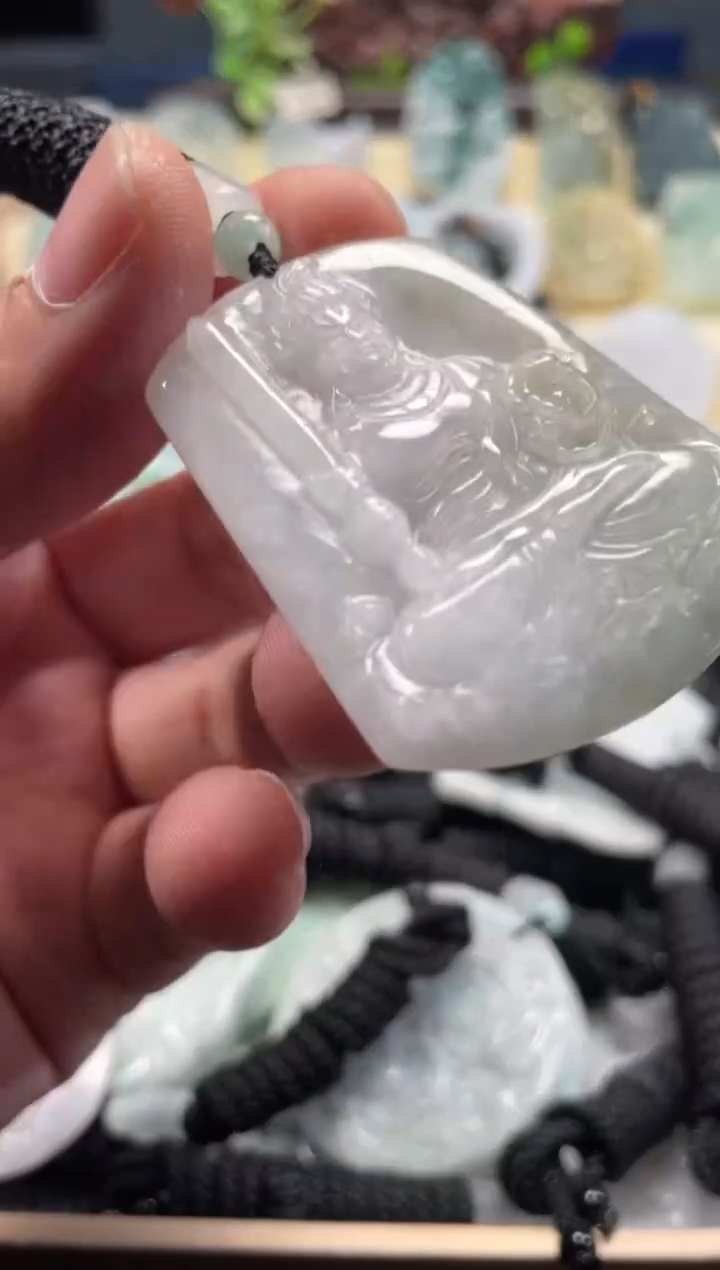 颈饰未镶嵌翡翠12/29/004