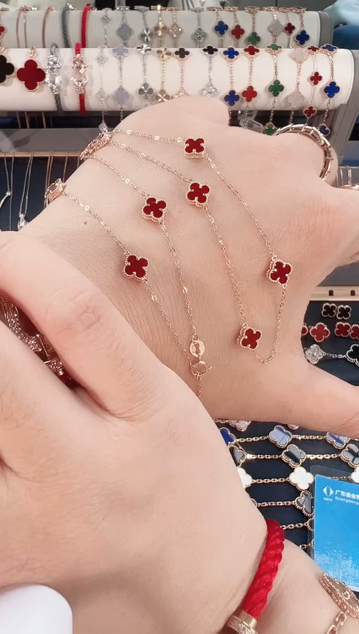 【闪购商品】玛瑙/玉髓颈饰18K金镶嵌18K红十花套链