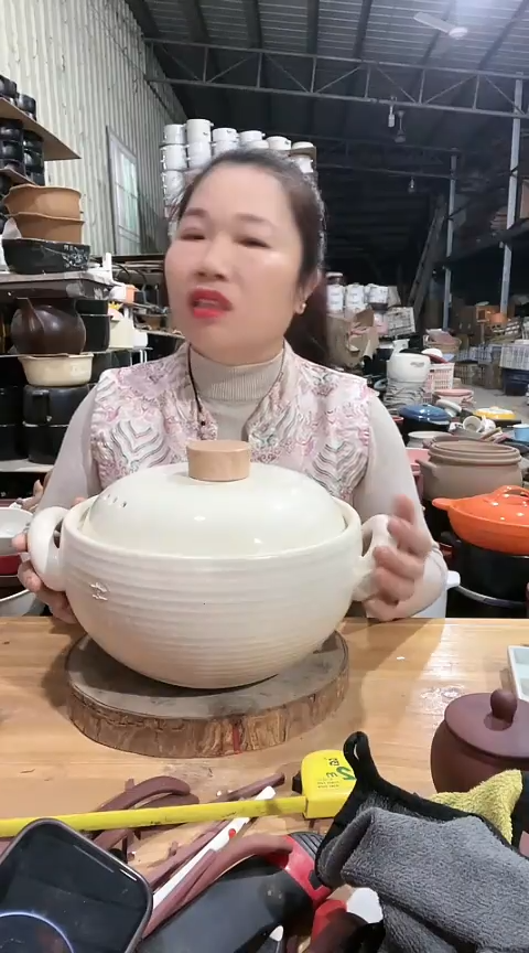 陶瑕疵打磨5.0白色大耳锅