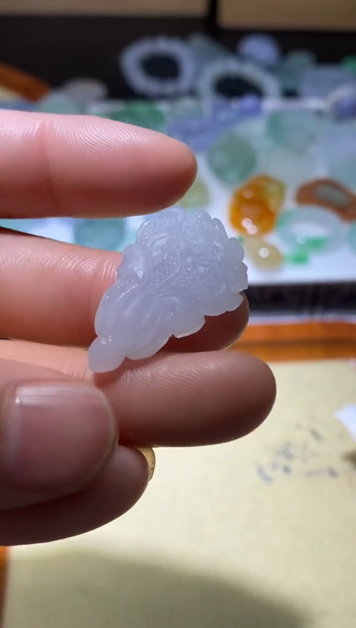 【闪购商品】定制翡翠未镶嵌翡翠毛货~多样性发货一个