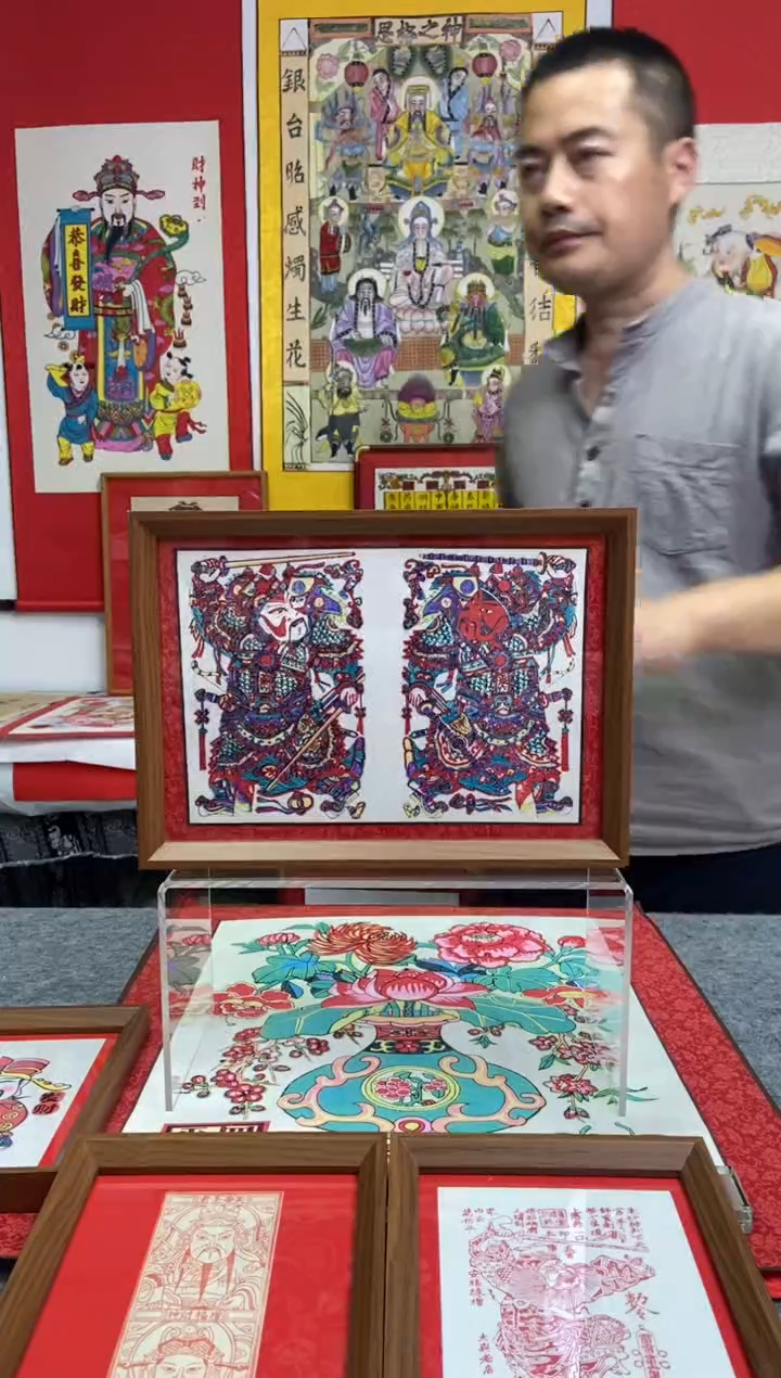 老画秦叔宝尉迟恭A4摆台手工制作精品