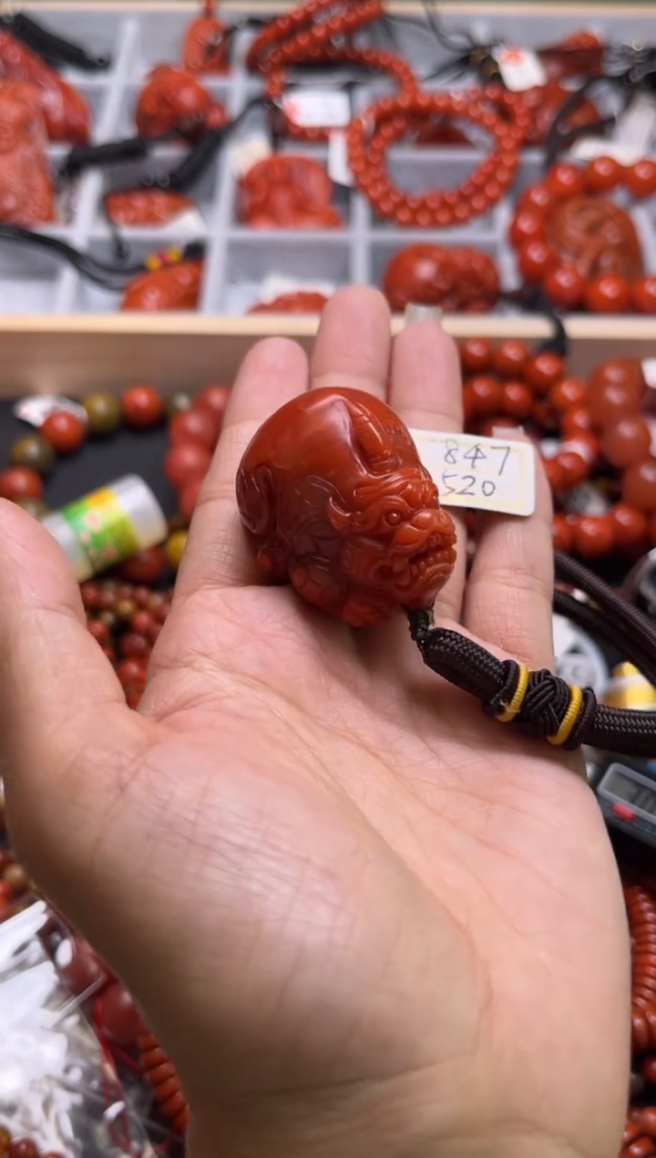 【闪购商品】南红玛瑙珠宝奇石未镶嵌847