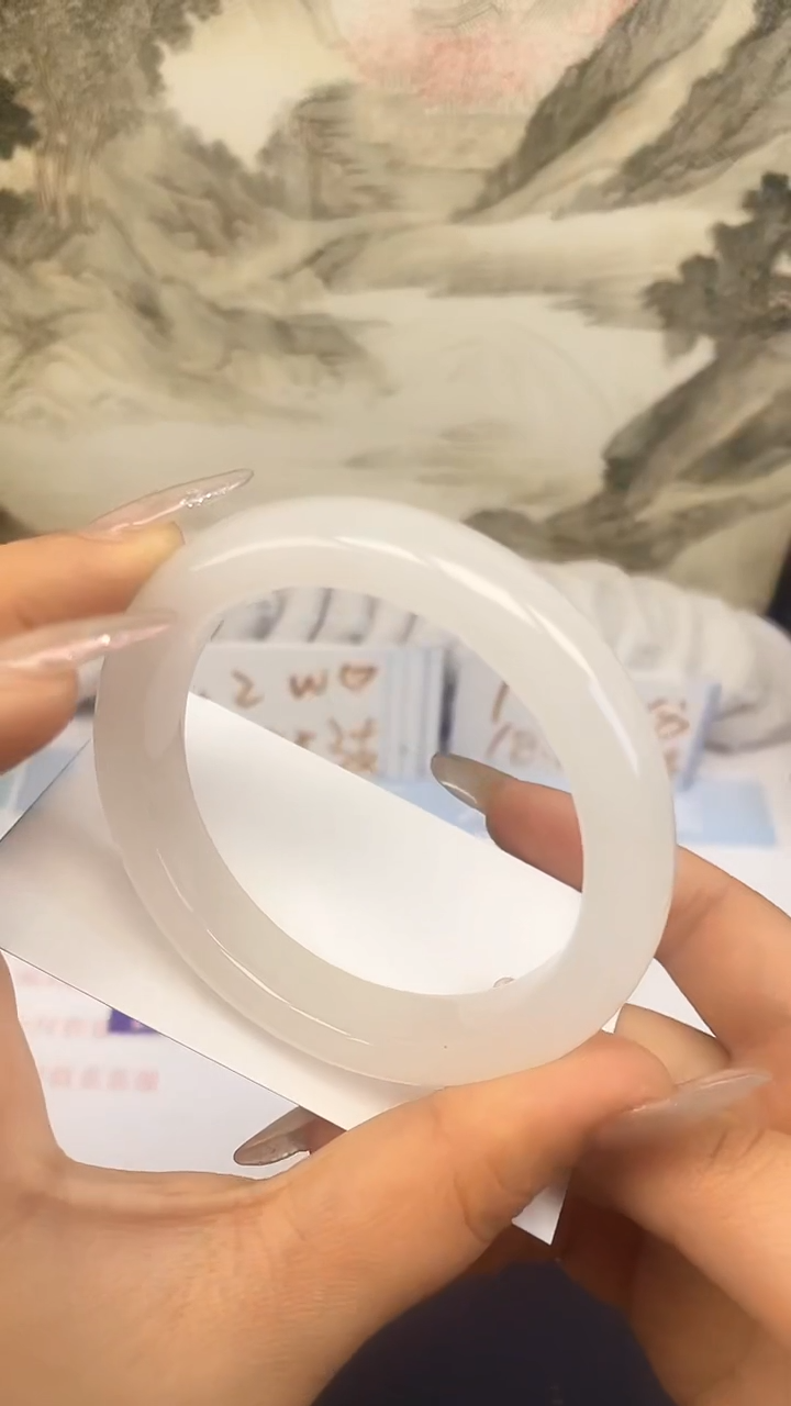 【闪购商品】石英质玉手镯未镶嵌125 56