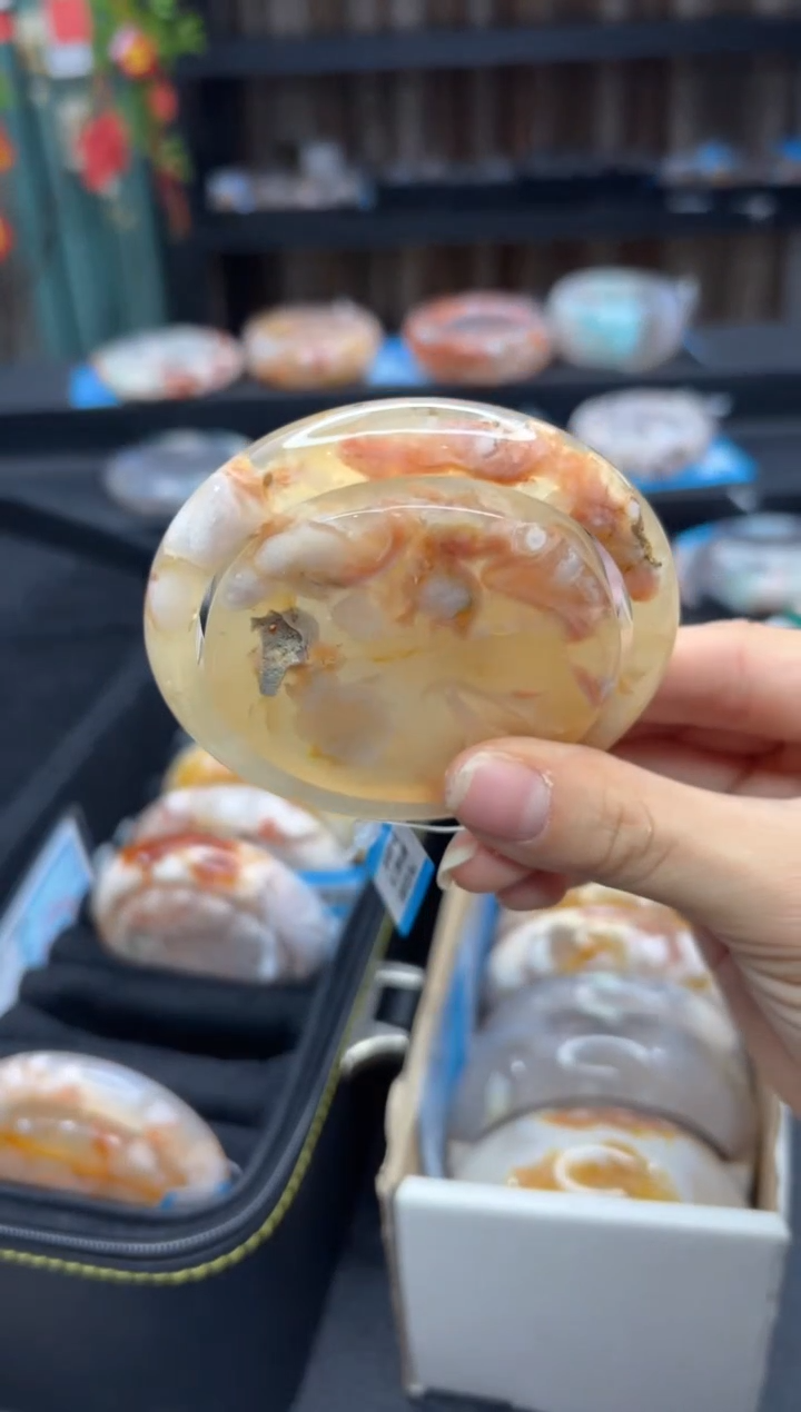 【闪购商品】石英质玉手镯未镶嵌428（61圈贈送鐲心）