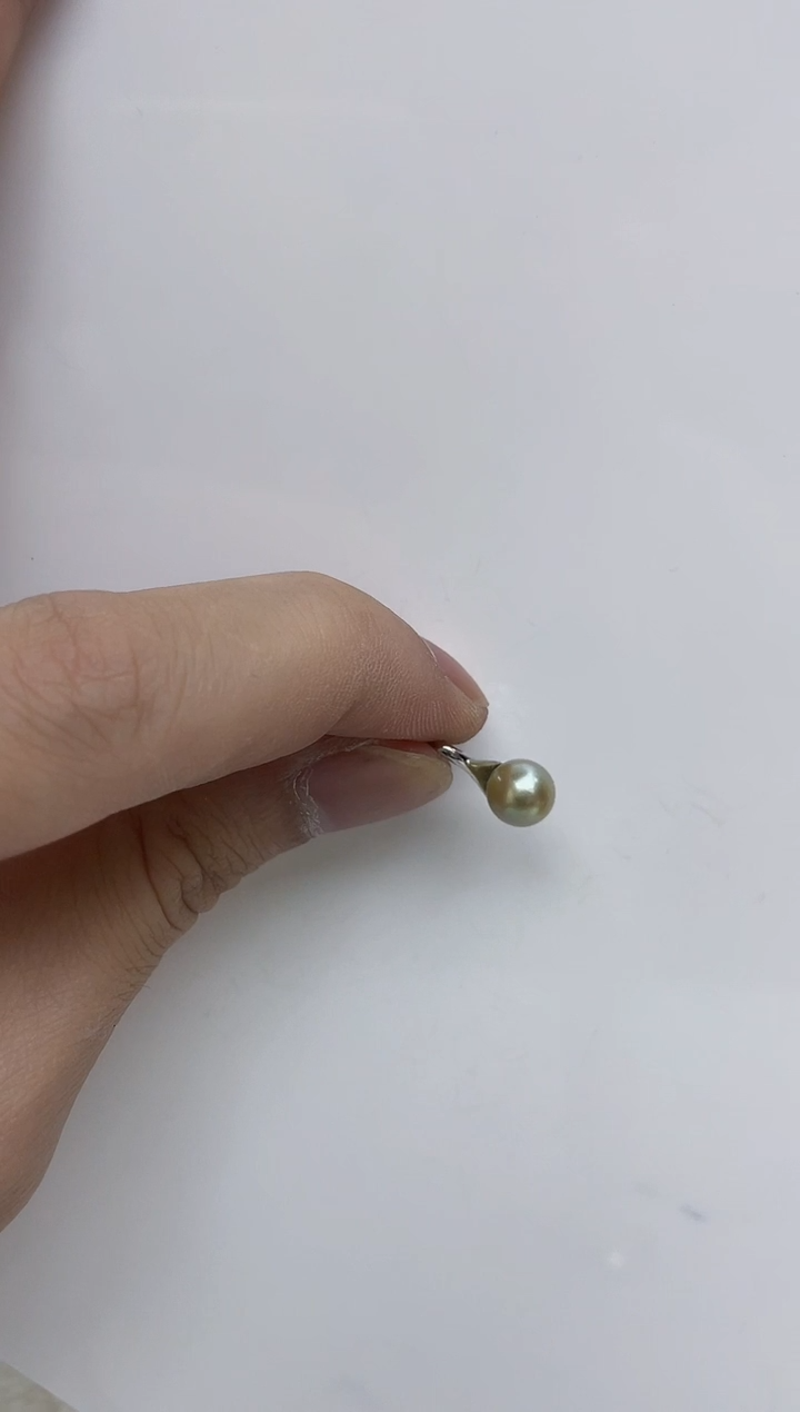 颈饰银S925镶嵌海水珍珠 