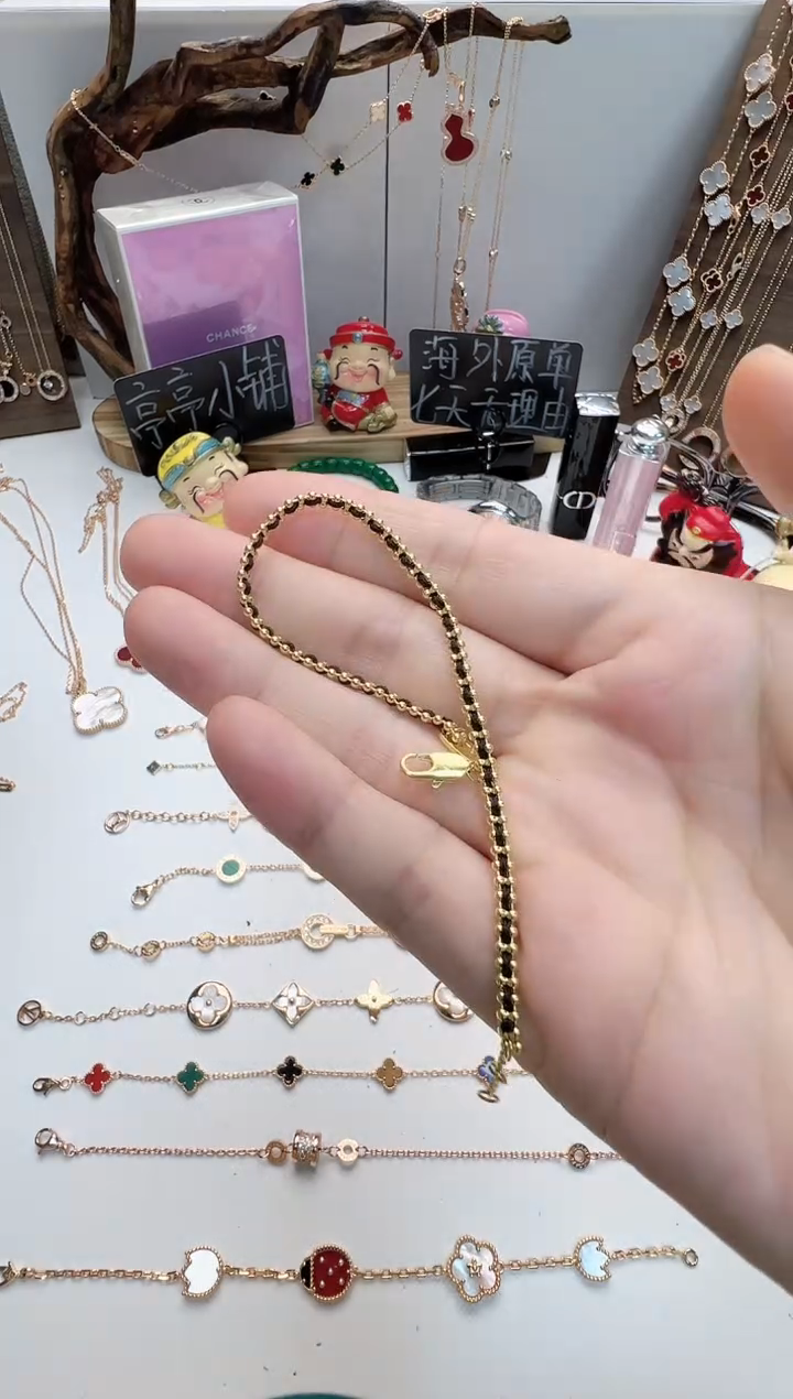 瓷片刘*欢彧贤聚宝阁二号铺