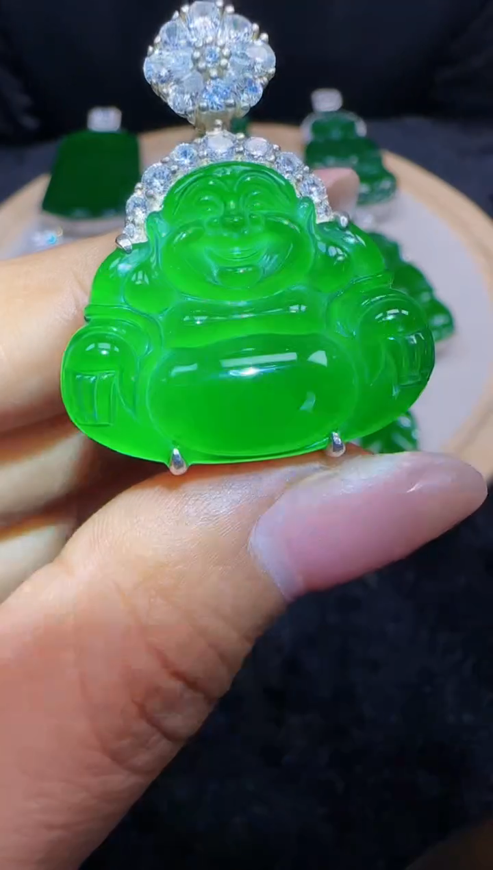 未镶嵌定制翡翠翡翠吊坠83