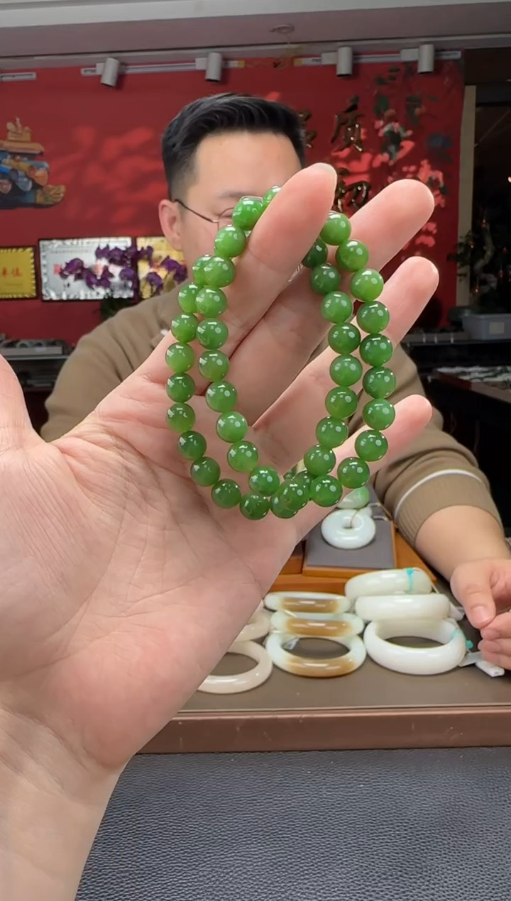 【闪购商品】和田玉手串未镶嵌碧玉猫单圈手串 多样性发货拍一发一