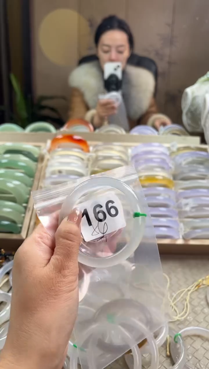 手镯玛瑙/玉髓未镶嵌166