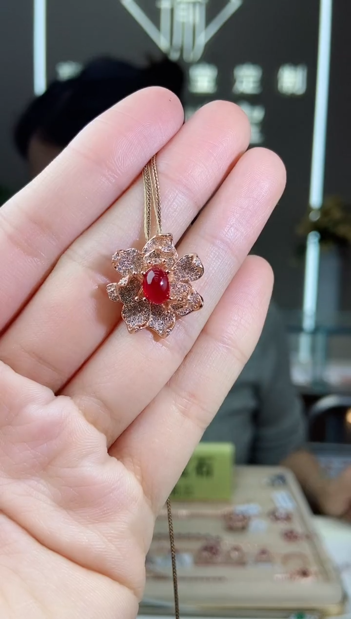 【闪购商品】红宝石颈饰银S925镶嵌颈饰