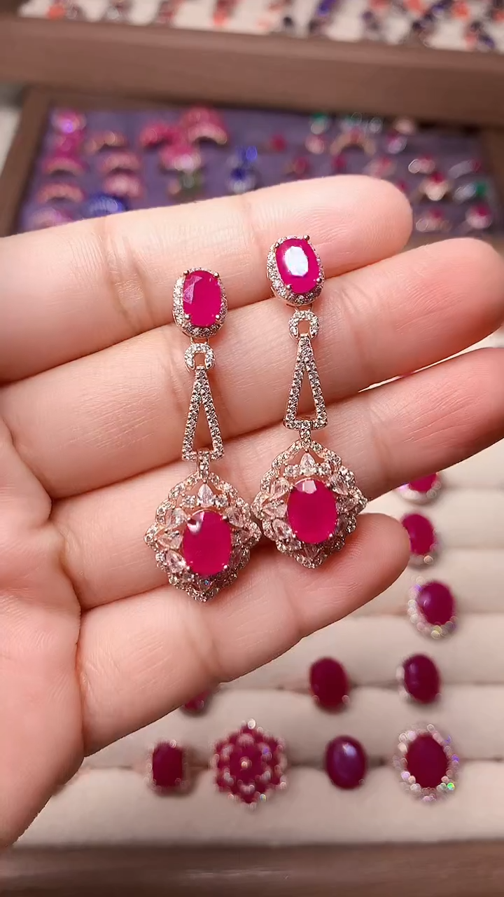 【闪购商品】红宝石耳饰银S925镶嵌0000