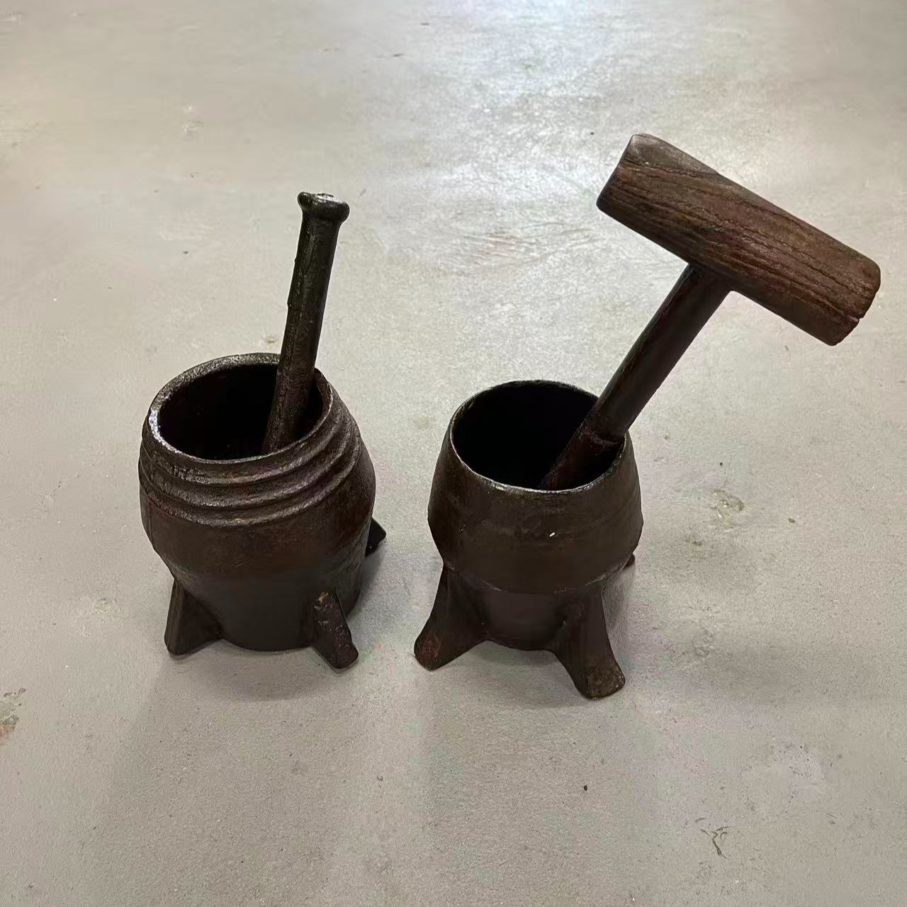 老铁器铸铁小号捣罐老物件