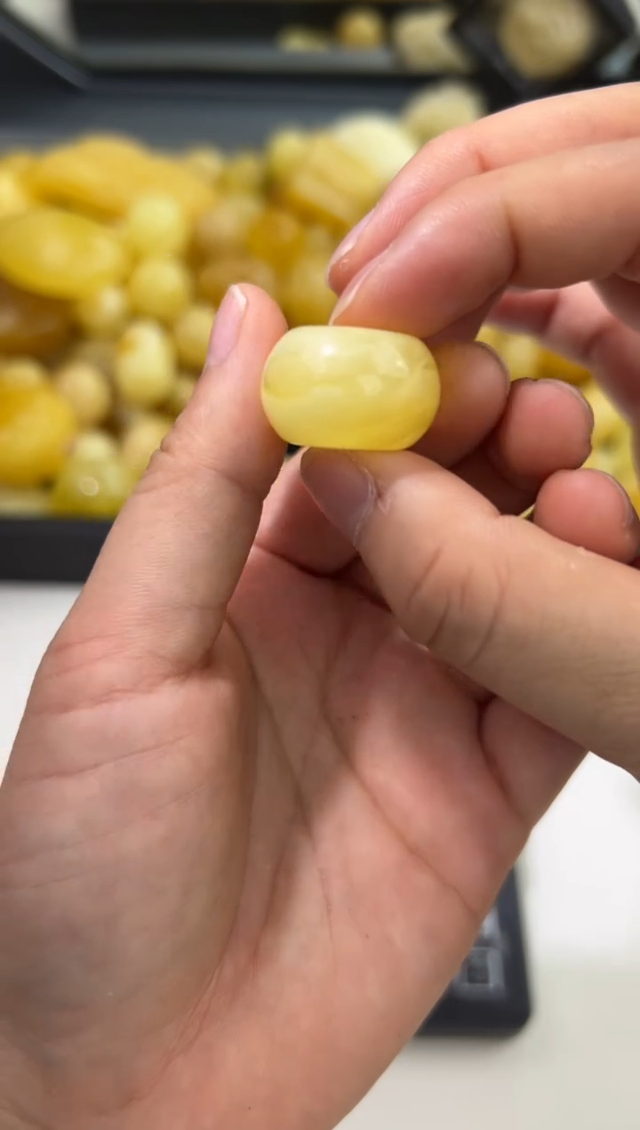 裸石蜜蜡未镶嵌天然琥珀蜜蜡