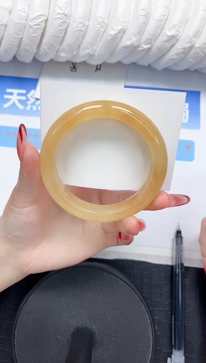 石英质玉手镯未镶嵌255-60