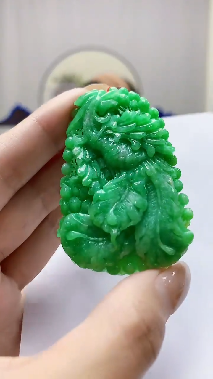 未镶嵌定制翡翠4852MM-毛货挂件80