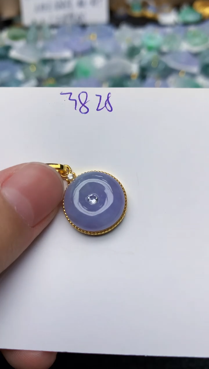 颈饰未镶嵌翡翠天然缅甸A货翡翠百元以上9元证书费自理