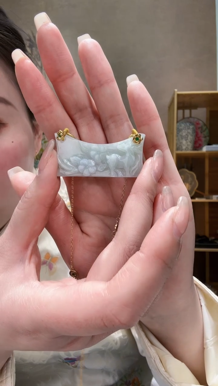 【闪购商品】翡翠颈饰未镶嵌吊坠