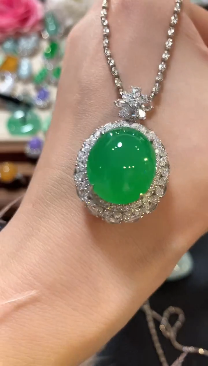 吊坠(不含链)18K金镶嵌翡翠f****gm134 