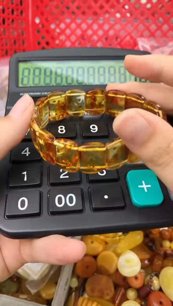 【闪购商品】未镶嵌琥珀珠宝奇石86
