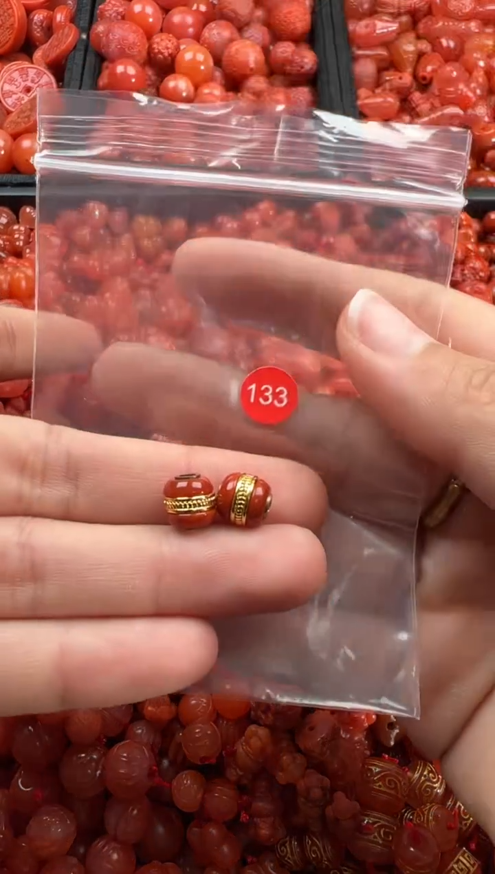 【闪购商品】南红玛瑙颈饰未镶嵌1