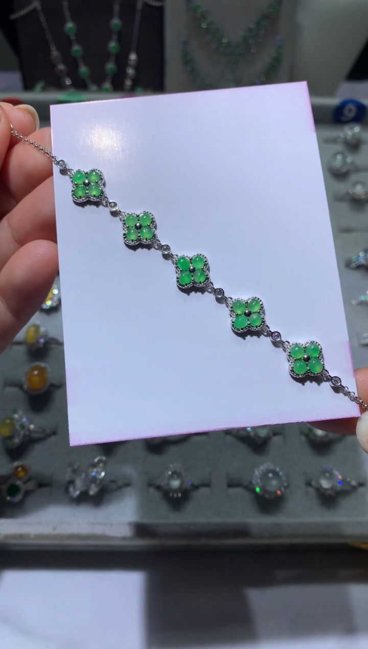 银S925镶嵌翡翠耳饰四叶草手链