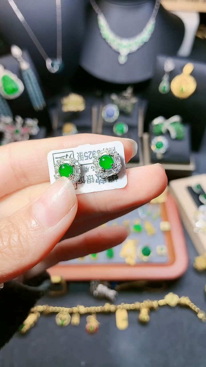 【闪购商品】翡翠耳饰银S925镶嵌耳饰