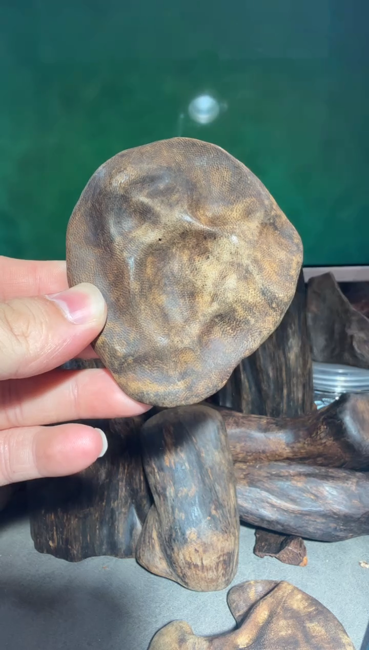 沉香吊坠多样性发一