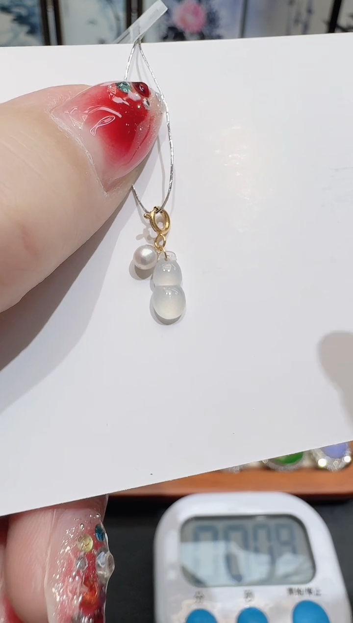 颈饰18K金镶嵌翡翠橘***?寄售回流，不退不换