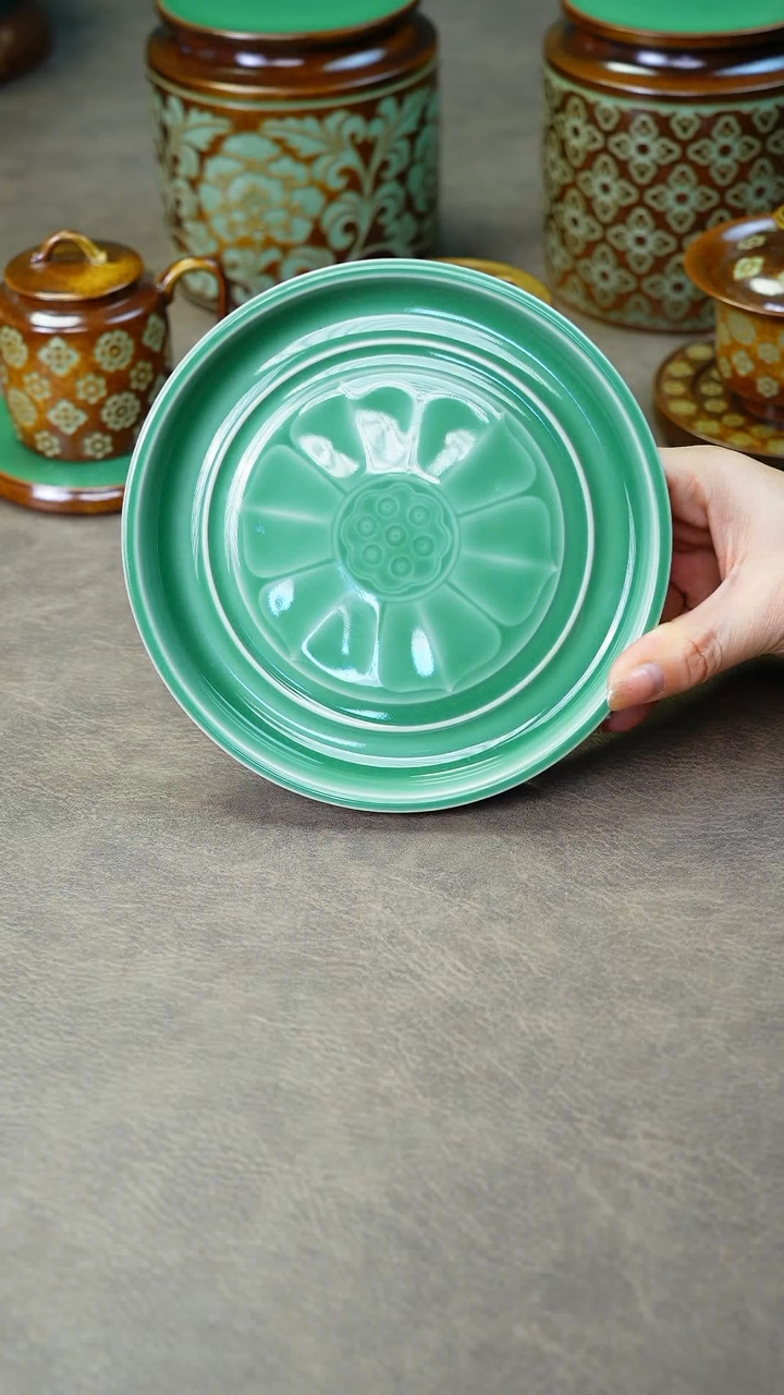 【闪购商品】龙泉青瓷梅子青壶承