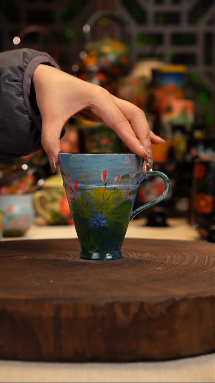 油画    釉下彩   杯子