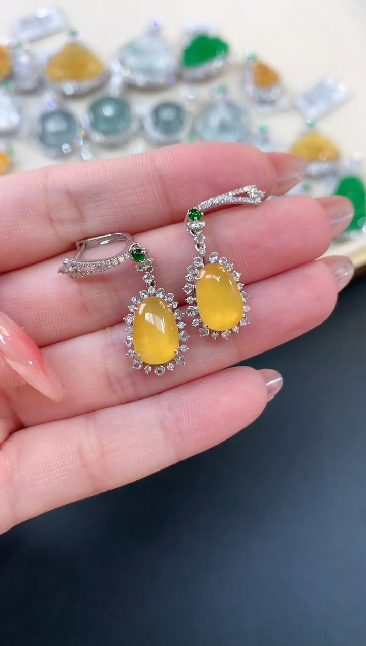 【闪购商品】翡翠耳饰18K金镶嵌A695|16800