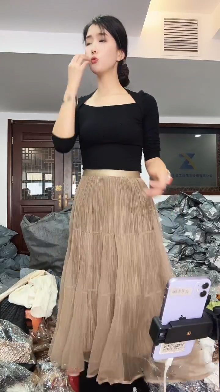 莎莎裙       M码       80-110斤