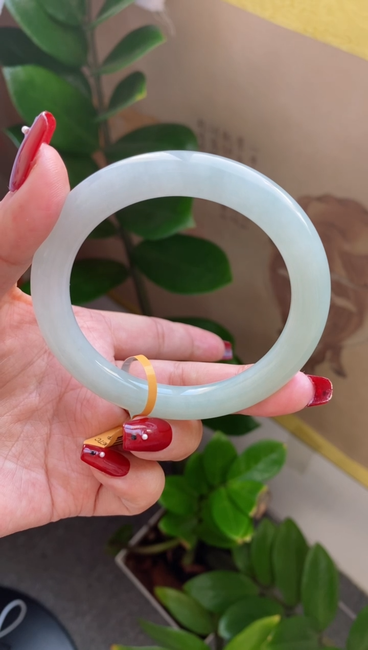 【闪购商品】翡翠手镯未镶嵌（十星强推）冰透胶蓝晴圆条21号