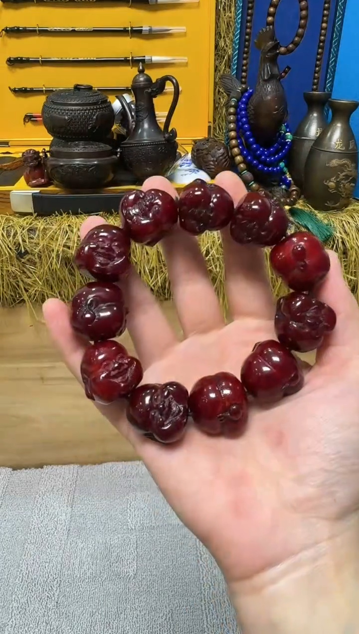 【闪购商品】蜜蜡颈饰未镶嵌专属链接