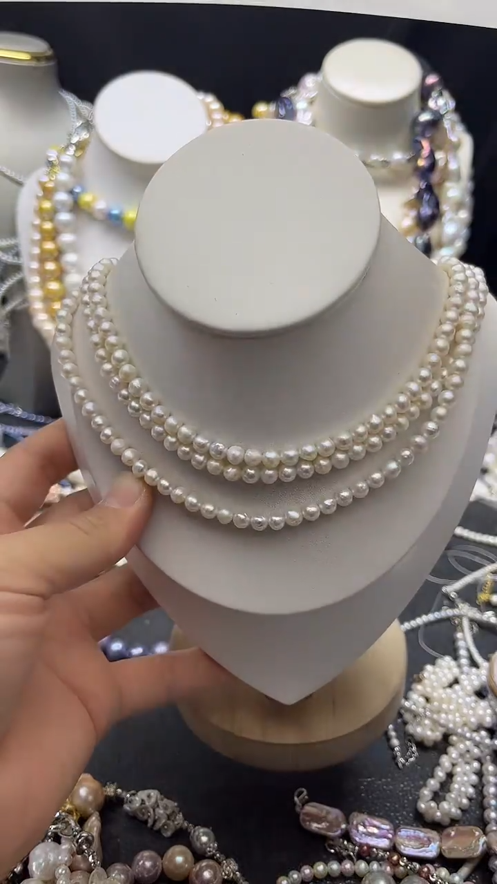 颈饰未镶嵌淡水珍珠多人