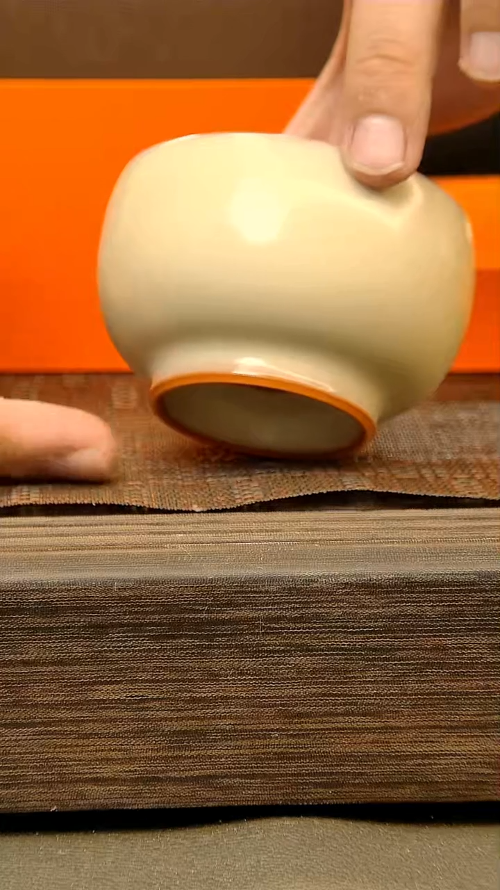 茶盏119=。。。。。。。