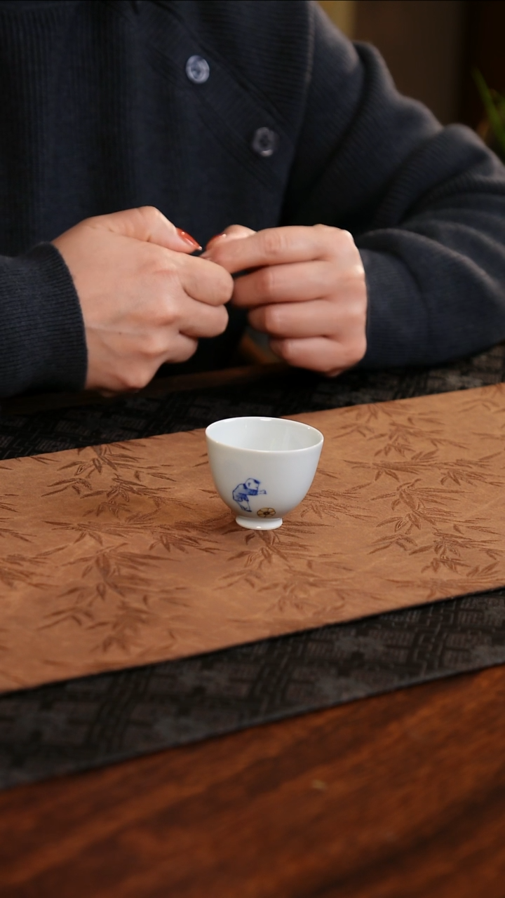 【闪购商品】杯子聚澜堂粉彩童子皮球花直口杯7号