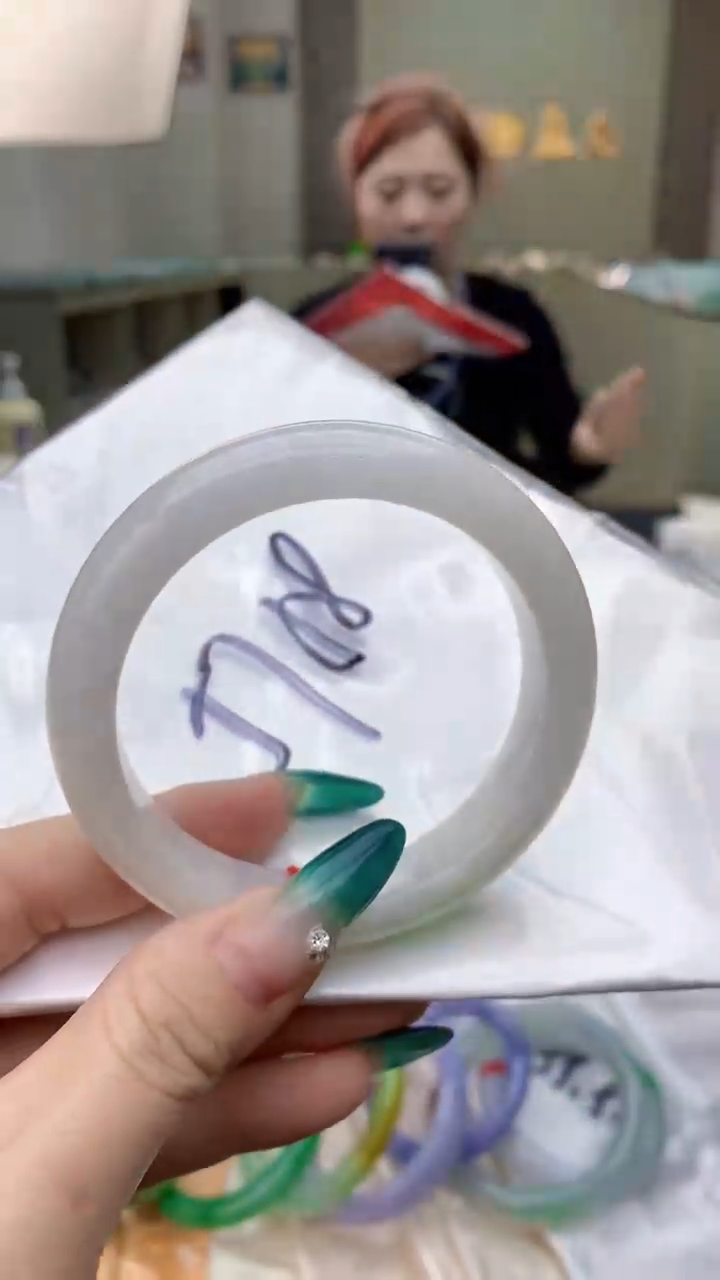 【闪购商品】翡翠手镯未镶嵌0783476289