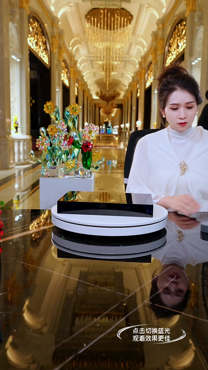 摆件300*200*40黑色底座