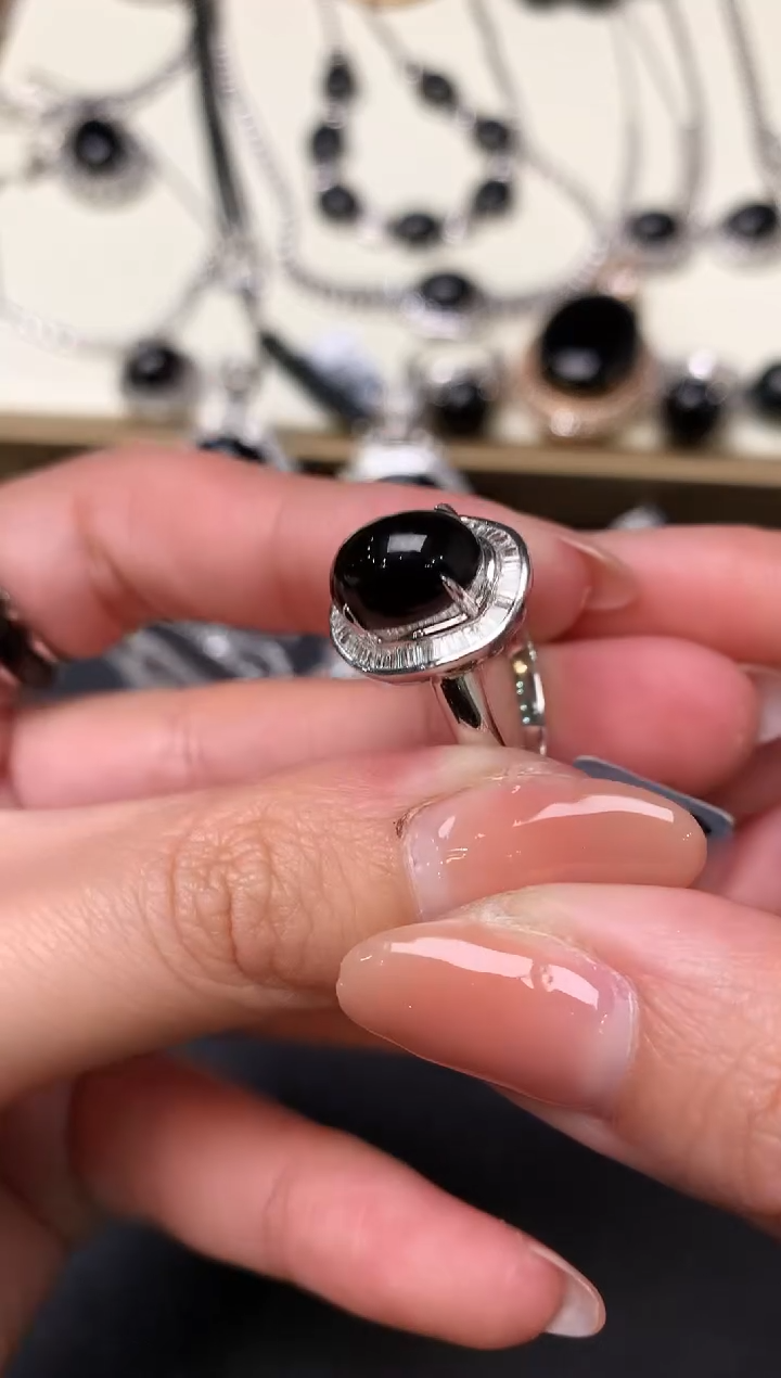 【闪购商品】翡翠戒指18K金镶嵌131-戒指