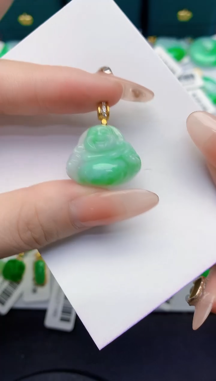 颈饰未镶嵌翡翠缅甸天然翡翠A货